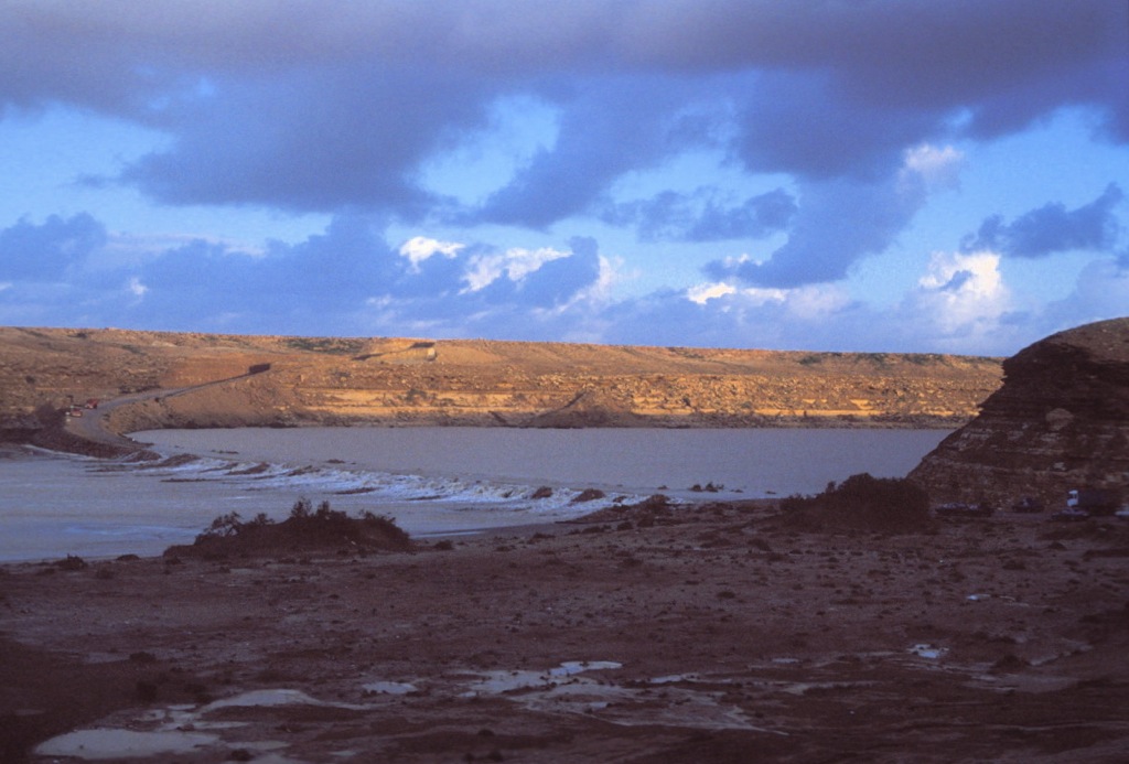 Lo Oued Ez Zehar in piena